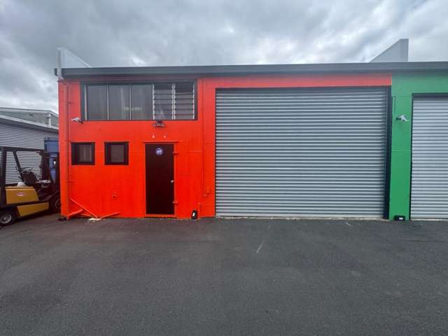 Unit B, 12  Vernon Street Papakura_2