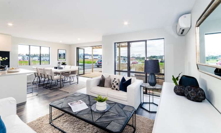 15 Irving Place Hobsonville_7