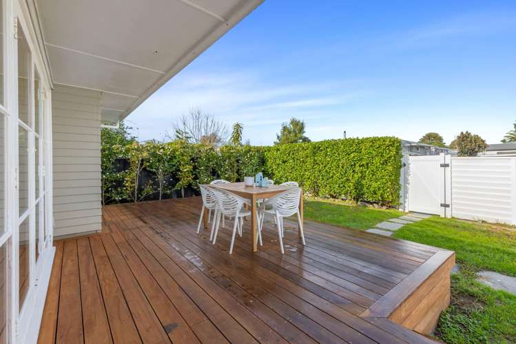 5 Maybelle Place Kelston_17