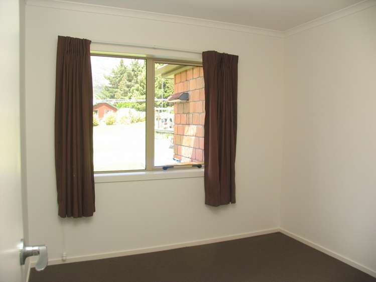 8 Hector Close Kingston_7