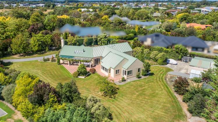 8 Cedar Place Amberley_25