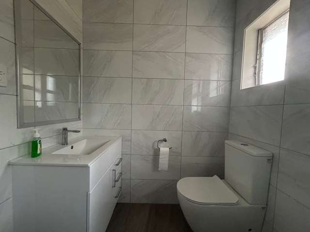 1/32 Northcote Road Takapuna_4