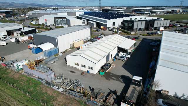 503sqm medium stud warehouse/office with mezzanine