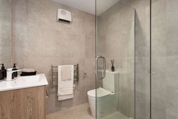 2/80 Milton Street Somerfield_7