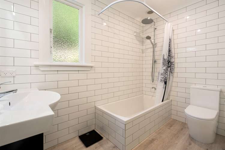 51 Totara Street Ravensbourne_9