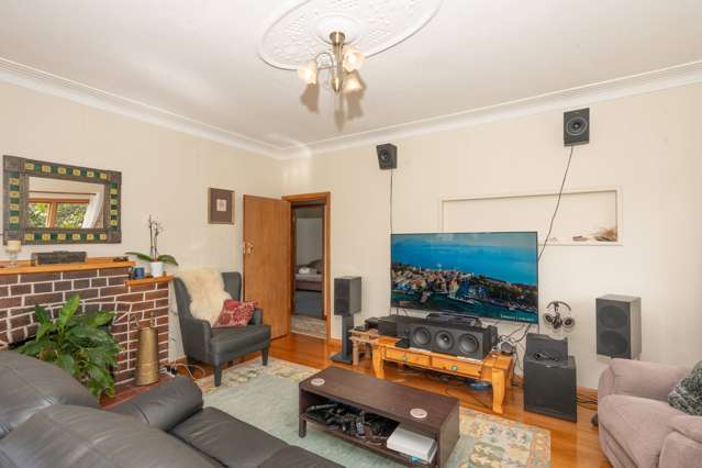 130 Titirangi Road New Lynn_1