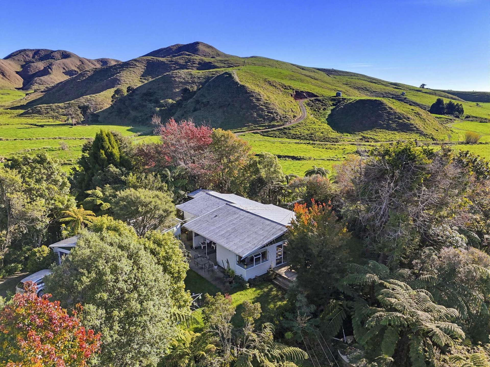 594 Waitohu Valley Road Manakau_0