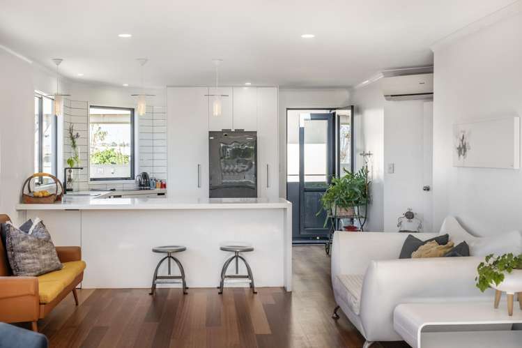 16a Valley Road Browns Bay_15