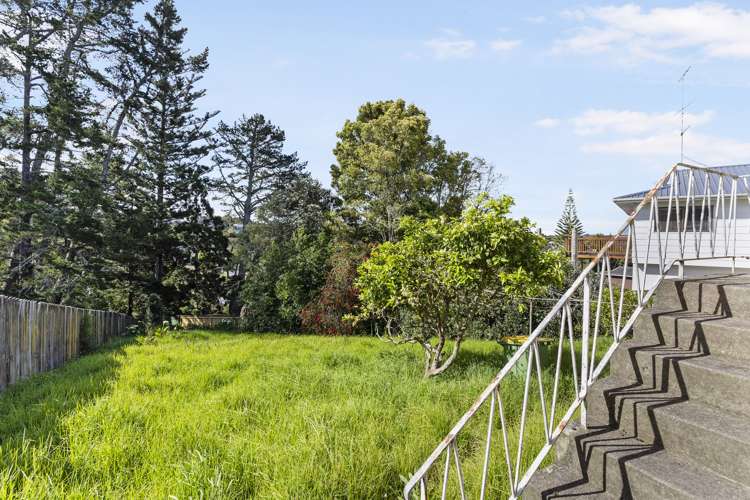 381 Wairau Road Totara Vale_24