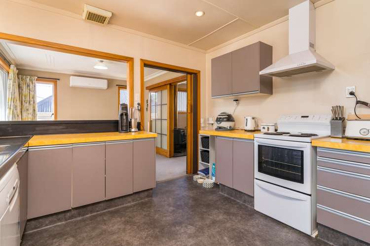 18 Bernard Street Kenmure_6