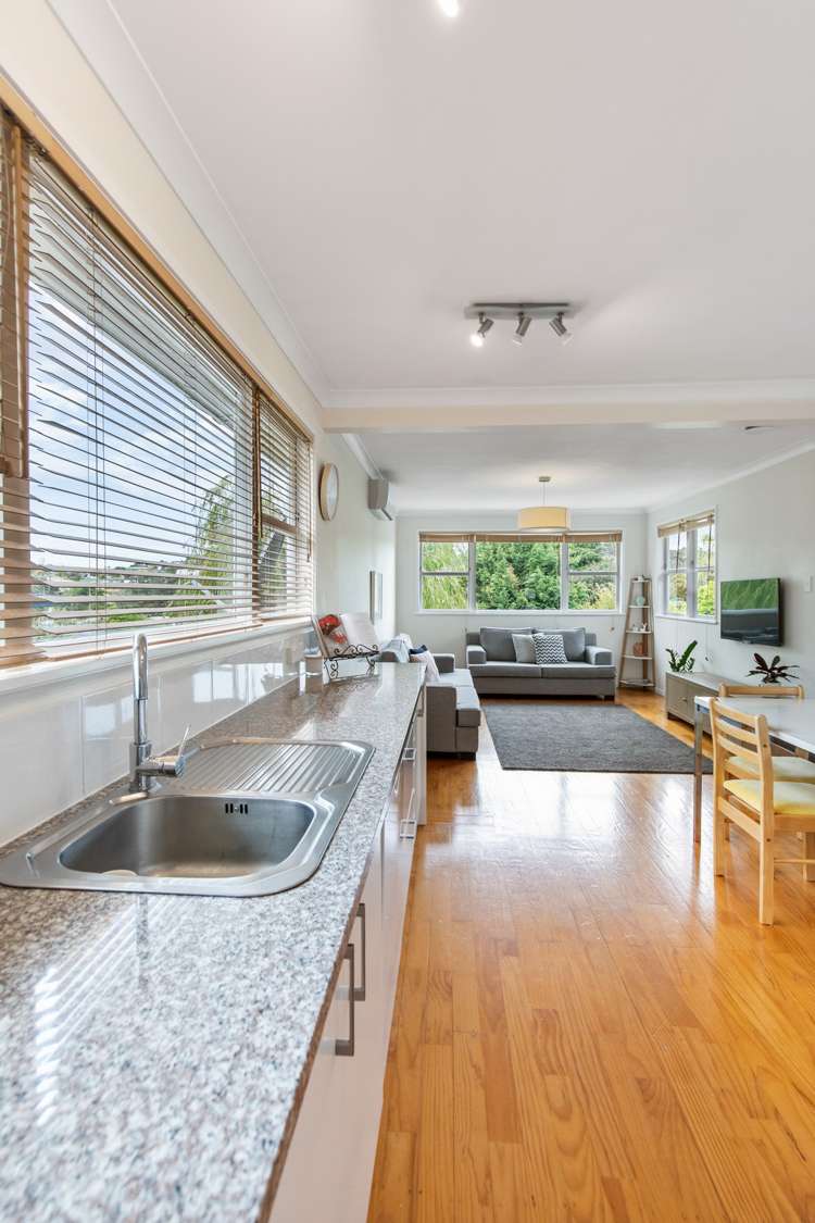 44 Lauderdale Road Birkdale_21