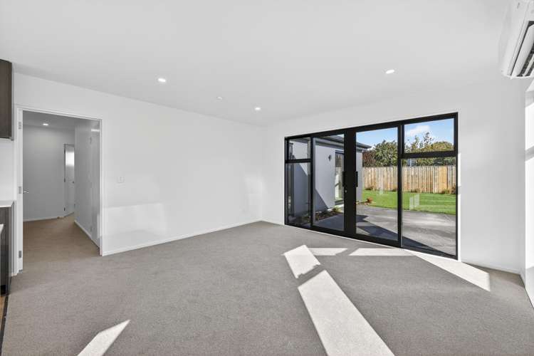 4 Inch Crescent Rangiora_8