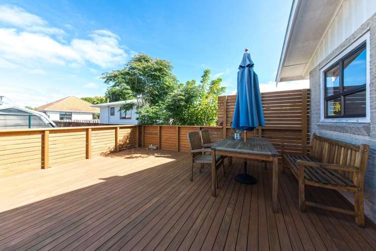 708 Te Atatu Road Te Atatu Peninsula_17