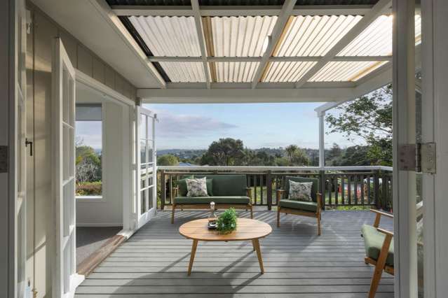 2 Deane Avenue Titirangi_2