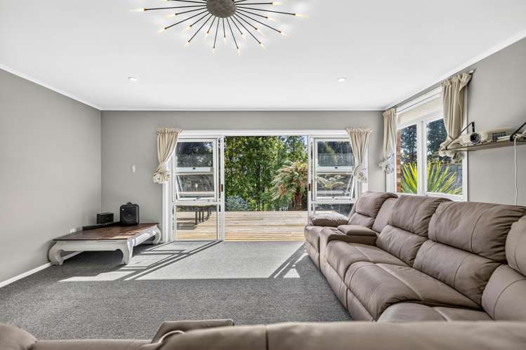 7 Charles Crescent_3