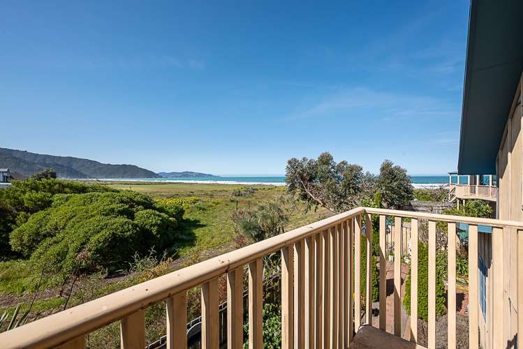 146 Rarangi Beach Road Rarangi_32