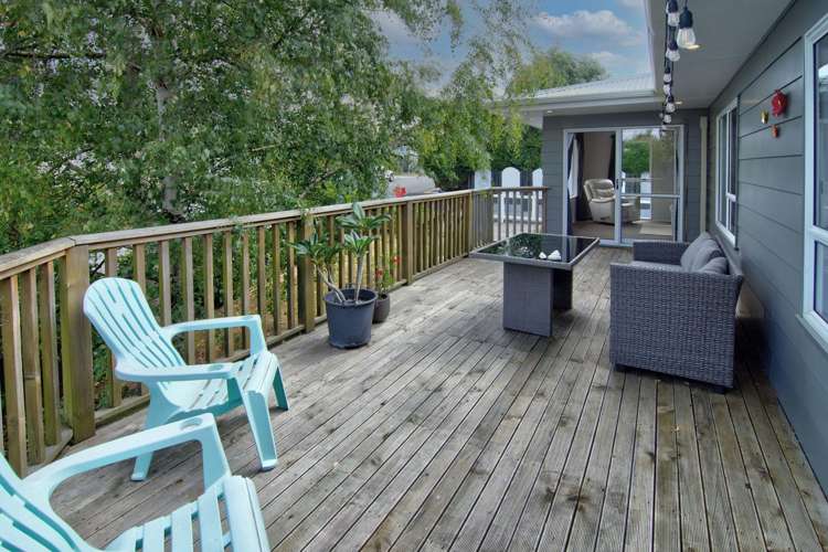 9 Alton Grove Masterton_3