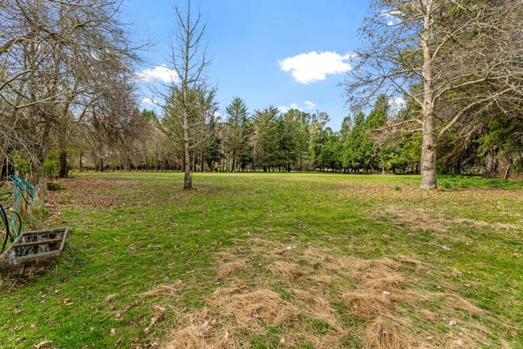 1637 Dovedale Road Thorpe_34