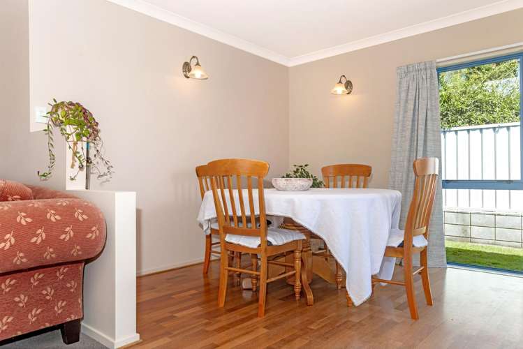 116 Potae Avenue Lytton West_4