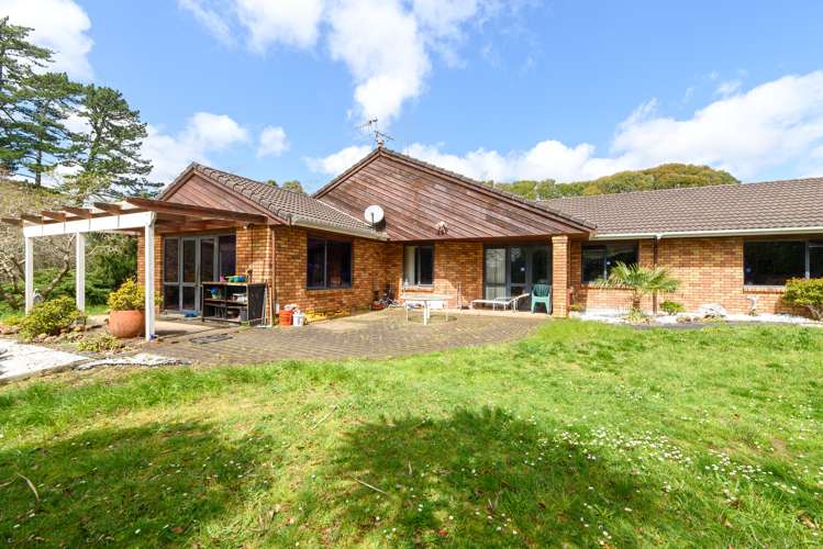 1352 Coatesville-Riverhead Highway Kumeu_9