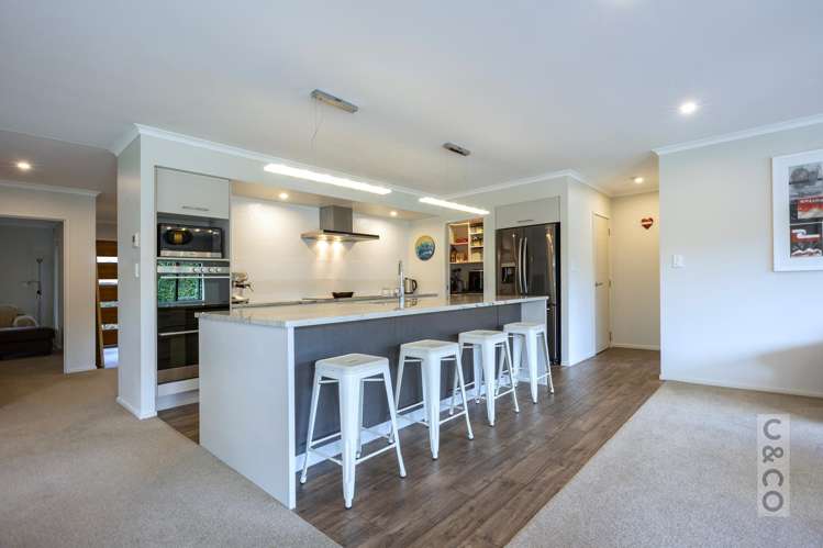 10 Pohutukawa Parade Riverhead_8