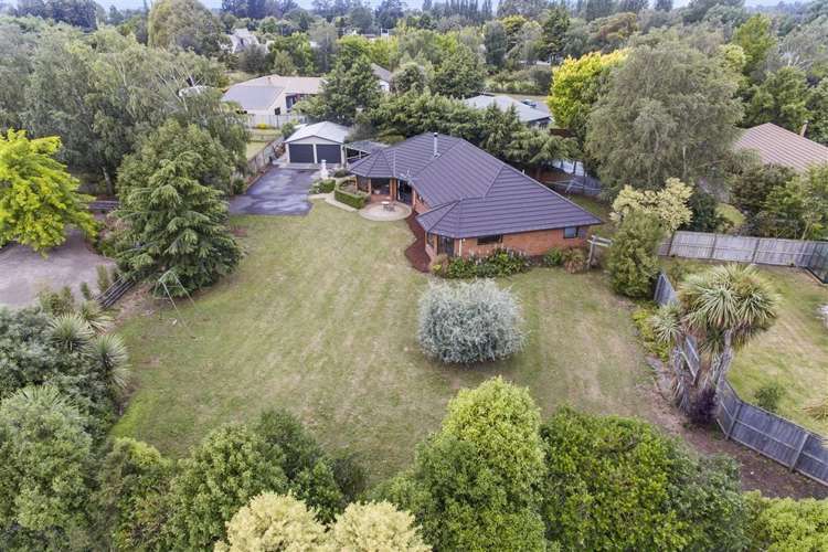 16 Woodglen Drive Woodend_2