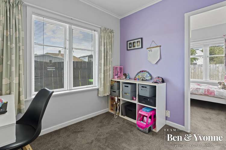 37a Coral Crescent Panmure_9