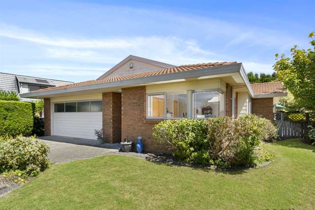 84 Russley Drive Mount Maunganui_1