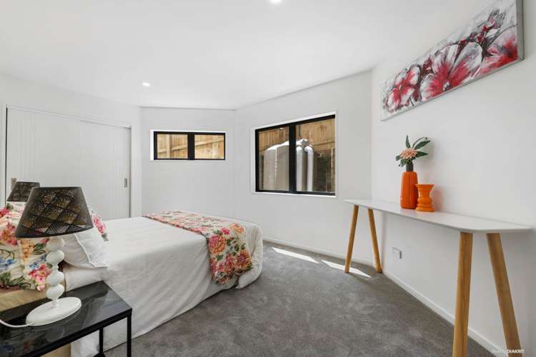 18 Plumley Crescent Mangere_13