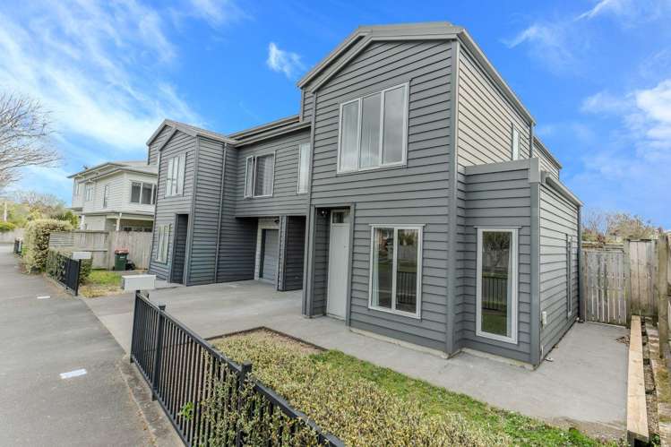 27B Southsea Crescent 1146_19