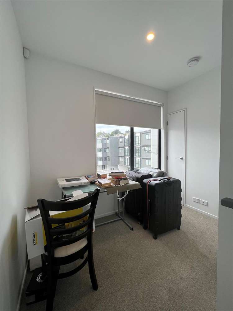 12 Kimiora Street Three Kings_10