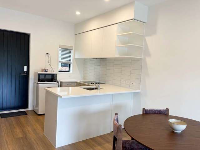 5/47A Huntington Drive Huntington Park_3