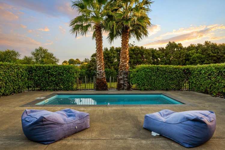 1 Ngaire Close Wainui_2