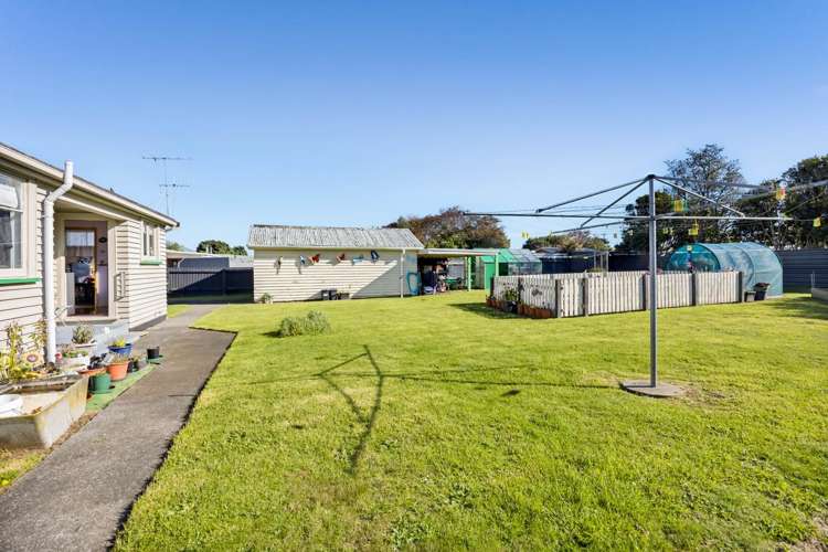 51 Terou Street Manaia_10