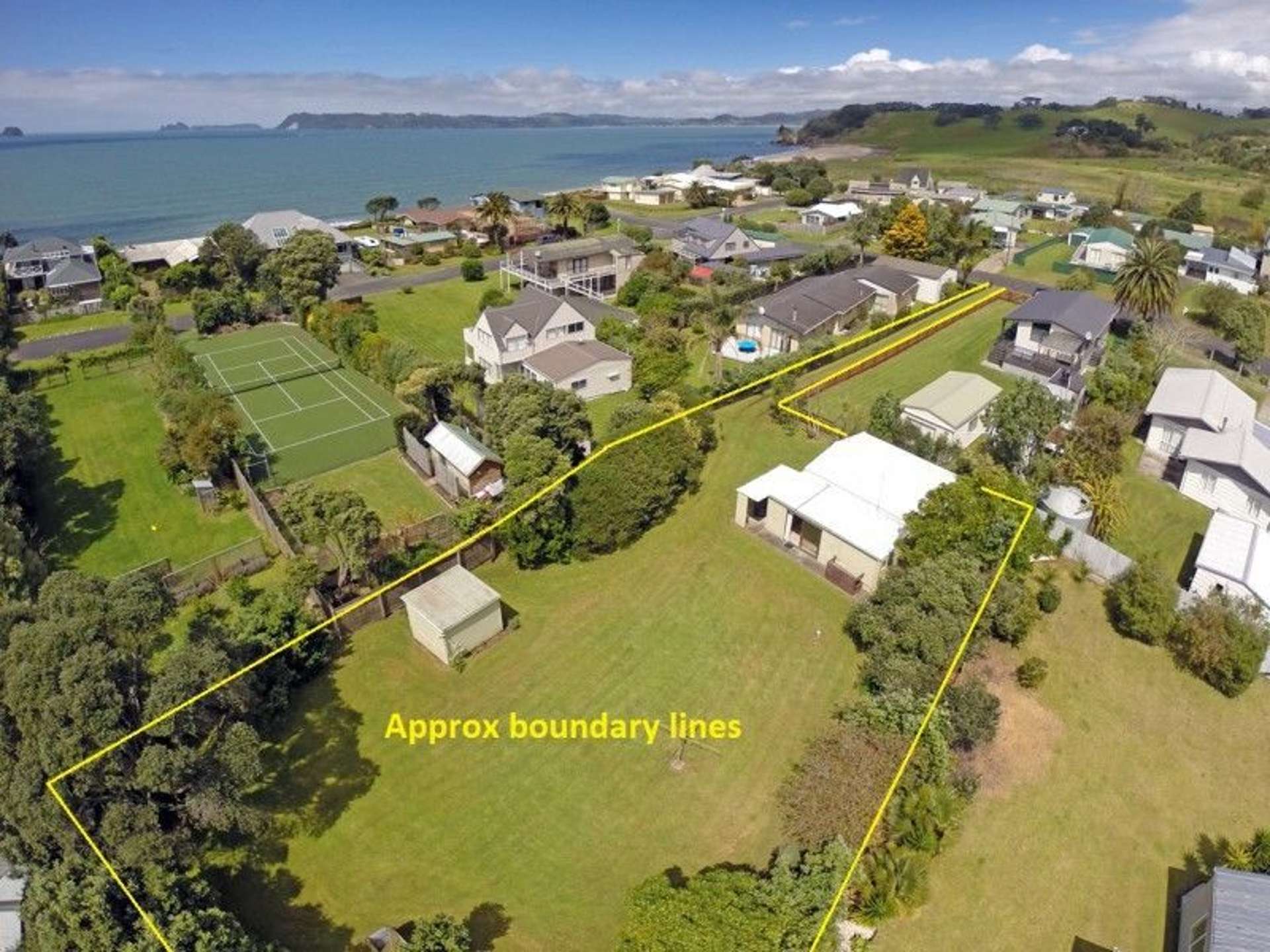 14 Leah Road Whitianga_0