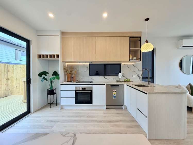 Lot4/15 Montclair Rise_1