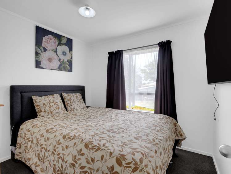 33 Hyde Avenue Nawton_10