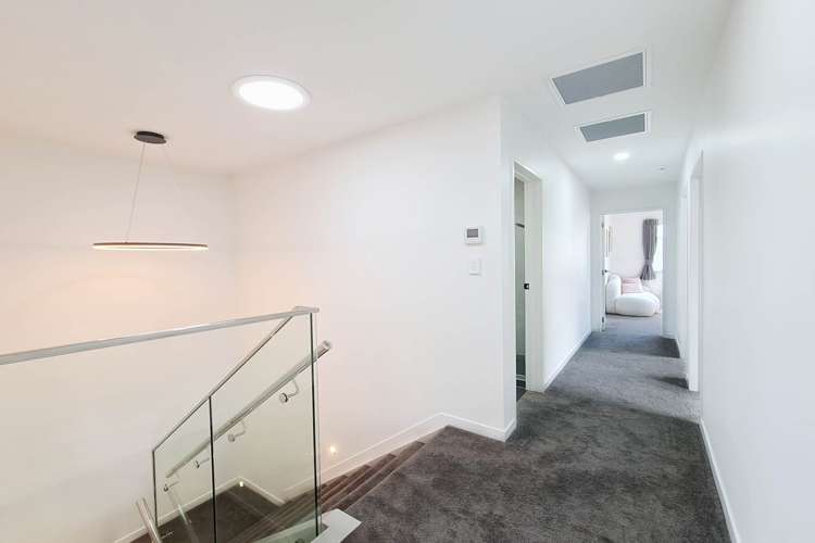 4 Frontier Lane Flat Bush_8