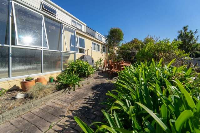 42a Churchill Avenue Richmond_1