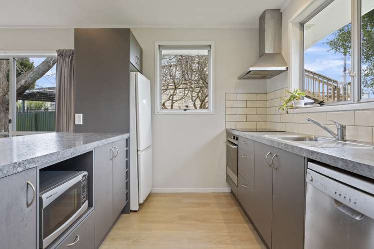 48 Harmel Road Glendene_11