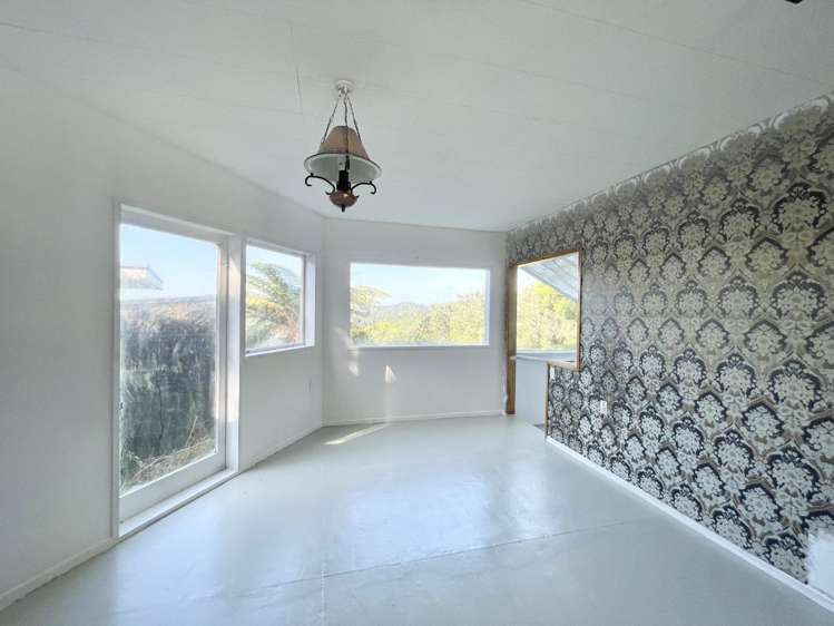 741 South Titirangi Road 11422_10