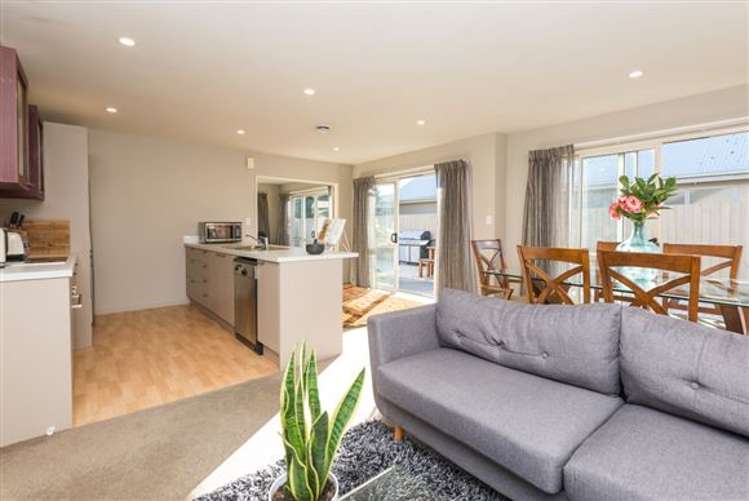 2 Ashtead Lane Sockburn_7