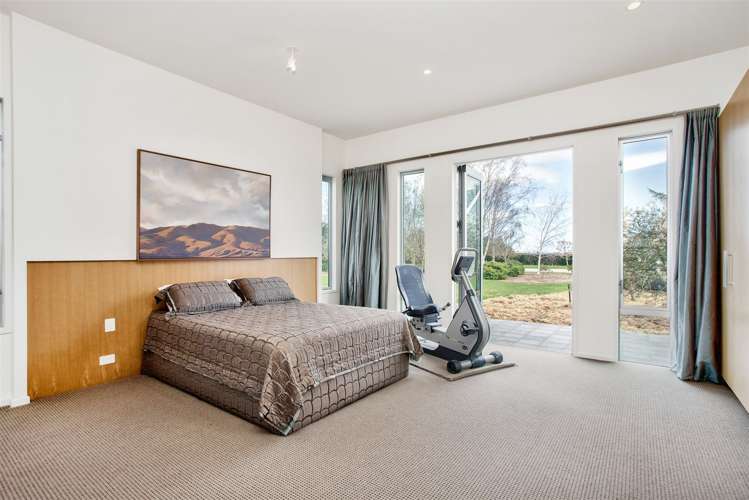 1727 South Eyre Road West Eyreton_14