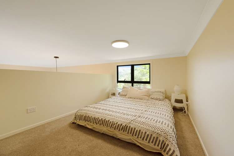 79 Thurleigh Grove Karori_24