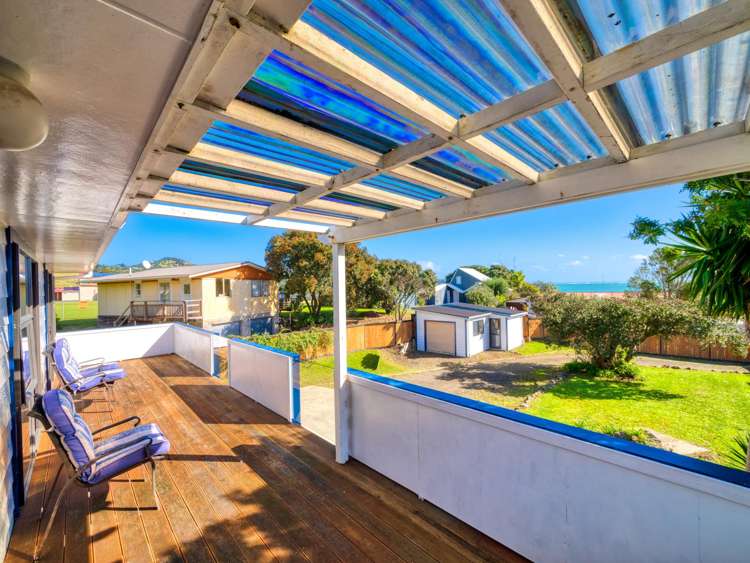10 Waianga Place Omapere_15
