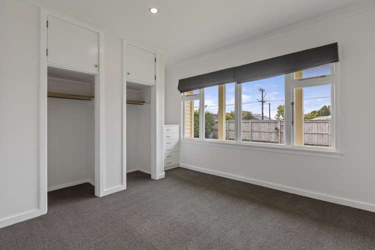 130 Seaview Road Westown_12