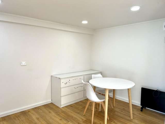 58A Edmund Road 2632_3