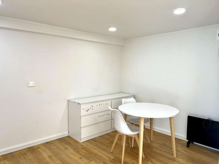 58A Edmund Road 2632_3