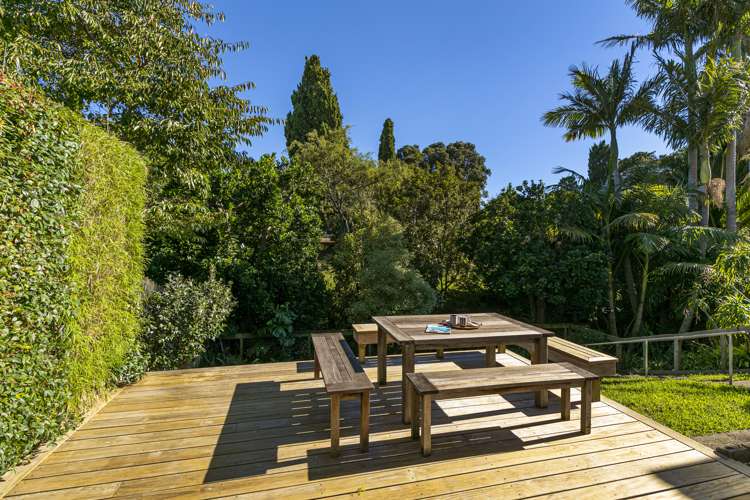 2/7 Everest Street Devonport_12