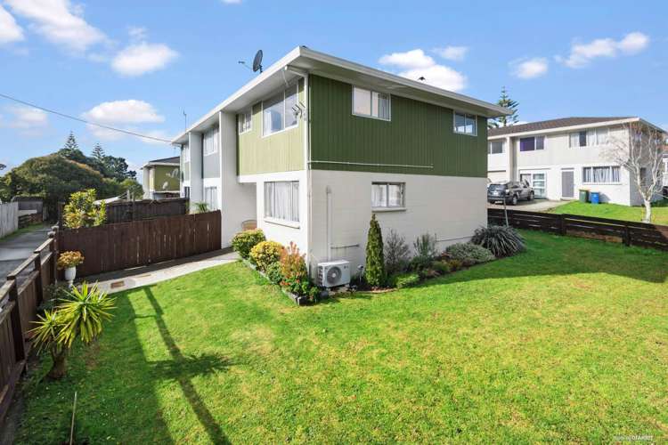1/79 West Coast Road Glen Eden_3